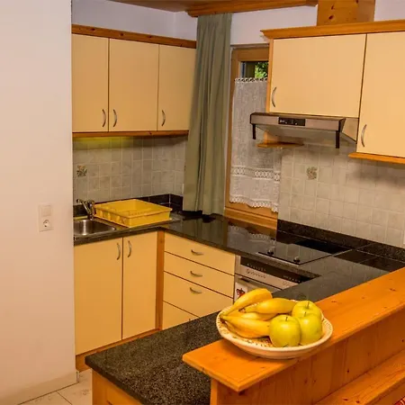 Apart-hotel Rosarela