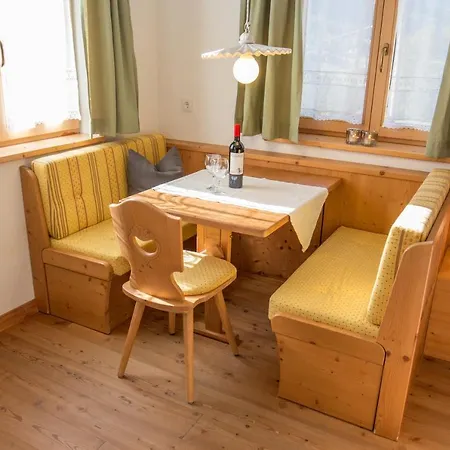 Aparthotel Rosarela