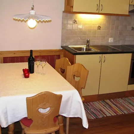 Apart-hotel Rosarela 3*
